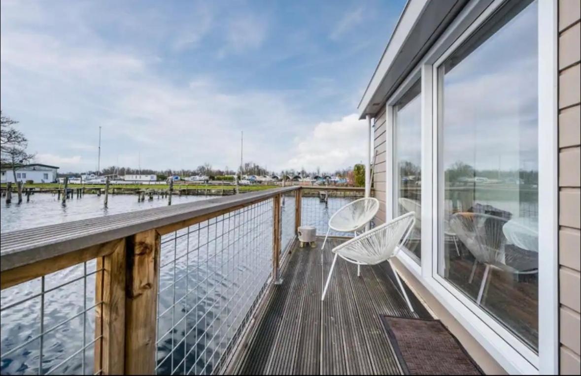 شقة Amsterdam Boathouse آلسمير المظهر الخارجي الصورة